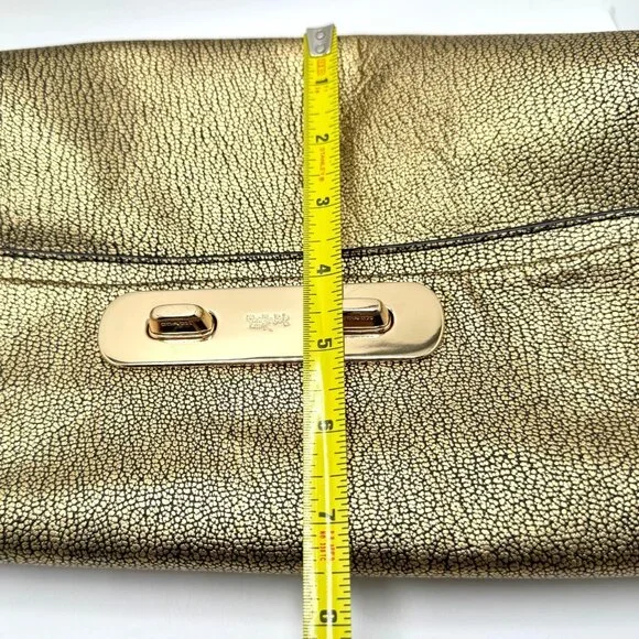 Coach Metallic Gold Pebble Leather Swagger Clutch Crossbody Chain Strap Turnlock - Picture 8 of 16